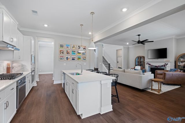 7529 Speckle Belly Boulevard SE, Owens Cross Roads, AL 35763