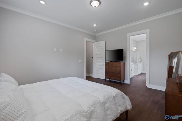 7529 Speckle Belly Boulevard SE, Owens Cross Roads, AL 35763