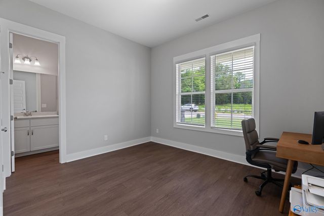 7529 Speckle Belly Boulevard SE, Owens Cross Roads, AL 35763
