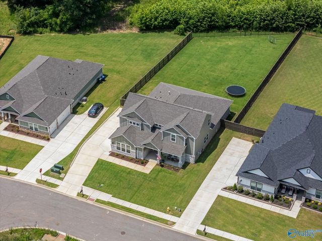 7529 Speckle Belly Boulevard SE, Owens Cross Roads, AL 35763