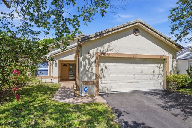 3211 NW 123 Ave, Coral Springs, FL 33065