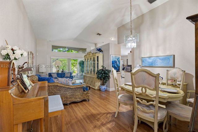 3211 NW 123 Ave, Coral Springs, FL 33065