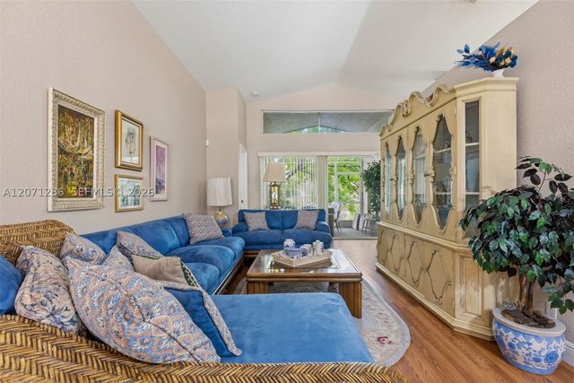 3211 NW 123 Ave, Coral Springs, FL 33065