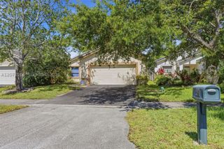 3211 NW 123 Ave, Coral Springs, FL 33065