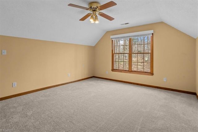 6101 Oak Glenn Court, Summerfield, NC 27358