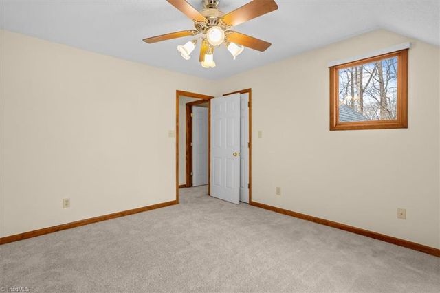 6101 Oak Glenn Court, Summerfield, NC 27358