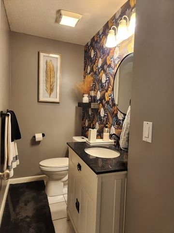 129 Lowell Street 4, Peabody, MA 01960