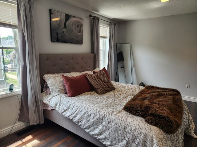 129 Lowell Street 4, Peabody, MA 01960