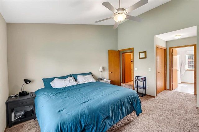 823 Vista Ridge Drive, Mount Horeb, WI 53572