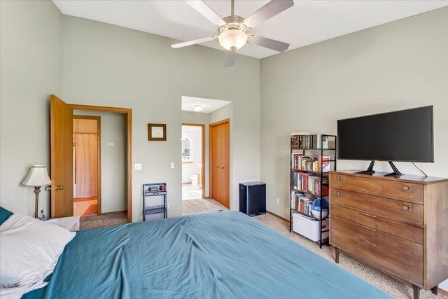 823 Vista Ridge Drive, Mount Horeb, WI 53572