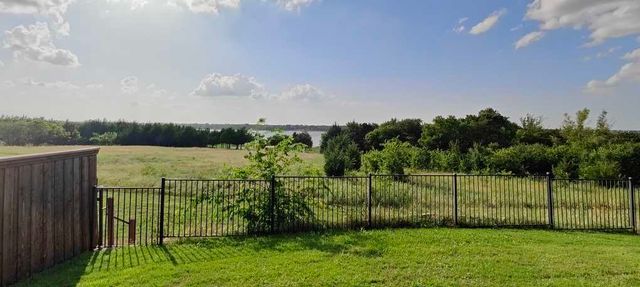 2832 Cresent Lake Drive, Little Elm, TX 75068