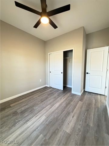 5207 30th ST SW, Lehigh Acres, FL 33973