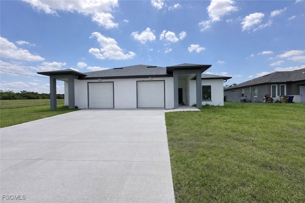 5207 30th ST SW, Lehigh Acres, FL 33973
