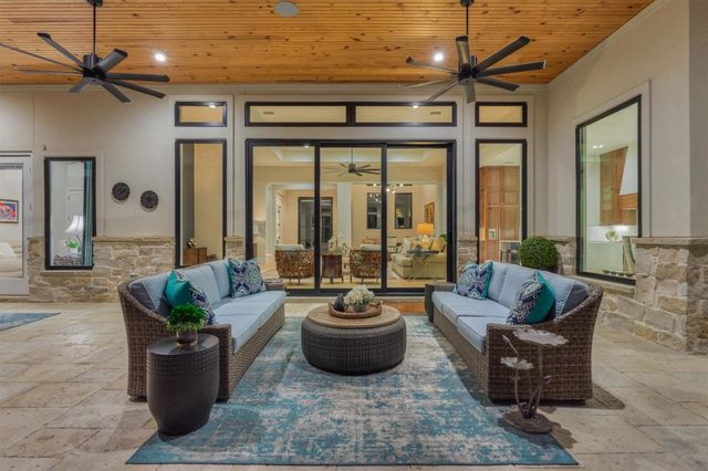 7120 Morningbrook Drive, Montgomery, TX 77316