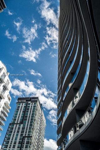 1000 Brickell Plz 3402, Miami, FL 33131