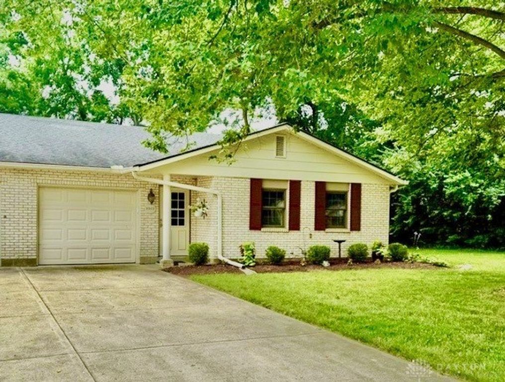 9962 Sheehan Road, Dayton, OH 45458