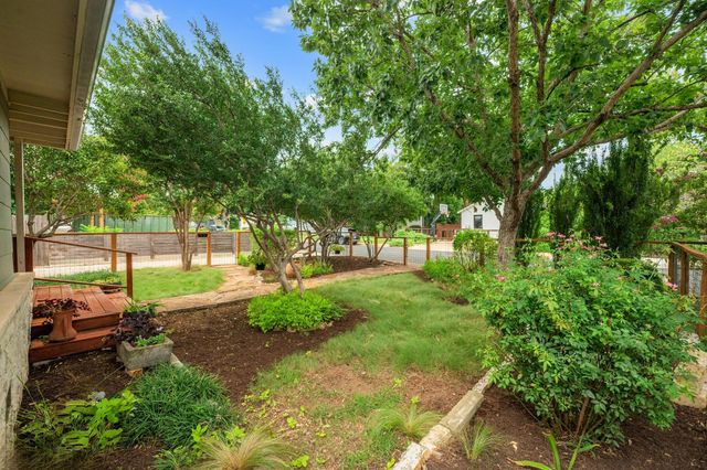 1903 40th ST, Austin, TX 78731