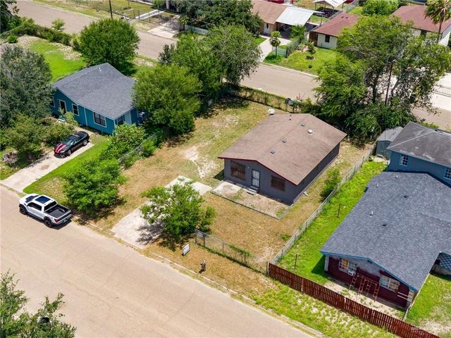 1202 W I Street, Mission, TX 78572