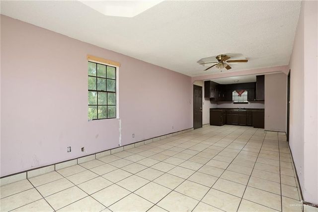 1202 W I Street, Mission, TX 78572
