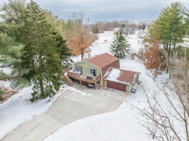 1051 W 129th Avenue, Crown Point, IN 46307