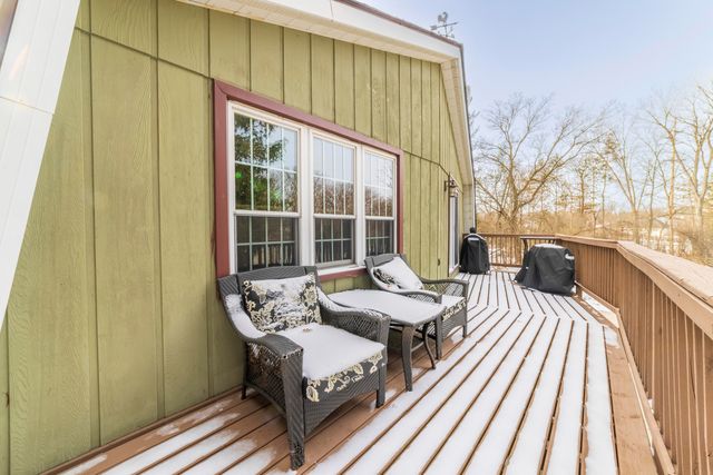 1051 W 129th Avenue, Crown Point, IN 46307