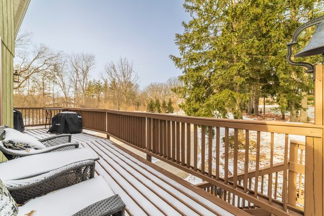 1051 W 129th Avenue, Crown Point, IN 46307