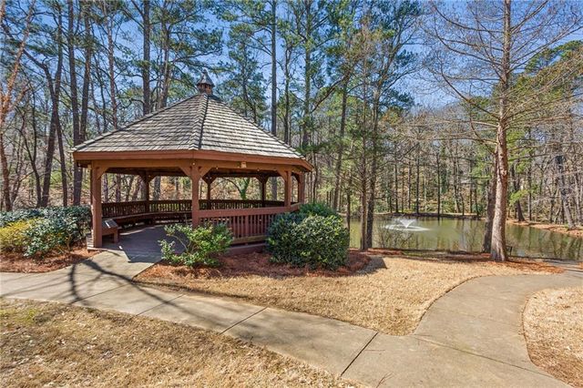 3724 Ashford Creek NE Lane, Atlanta, GA 30319