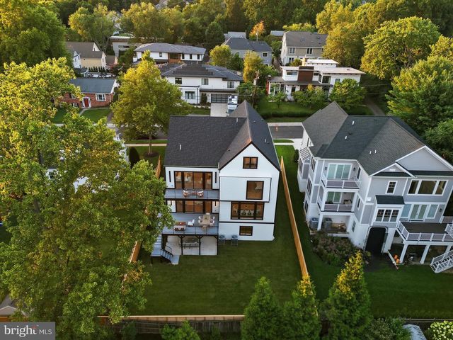 6010 JOHNSON AVE, Bethesda, MD 20817