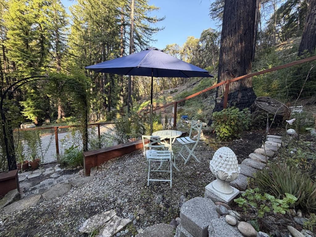 Image 4 of property listing at 535 Burnside, Boulder Creek, CA 95006