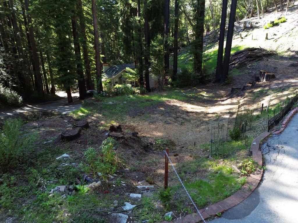 Image 7 of property listing at 535 Burnside, Boulder Creek, CA 95006