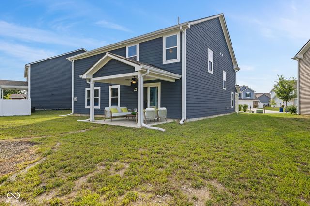 5625 Cherrywood Lane, Mccordsville, IN 46055