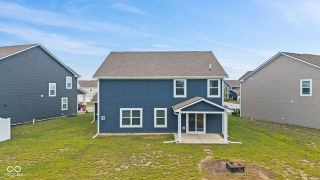 5625 Cherrywood Lane, Mccordsville, IN 46055