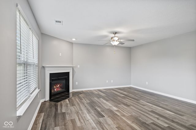 5625 Cherrywood Lane, Mccordsville, IN 46055