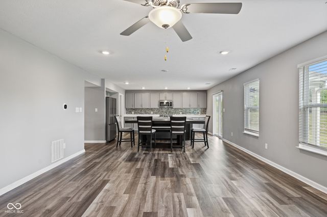 5625 Cherrywood Lane, Mccordsville, IN 46055