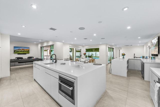 72827 Bursera Way, Palm Desert, CA 92260