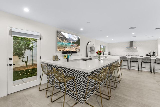 72827 Bursera Way, Palm Desert, CA 92260