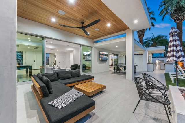 72827 Bursera Way, Palm Desert, CA 92260