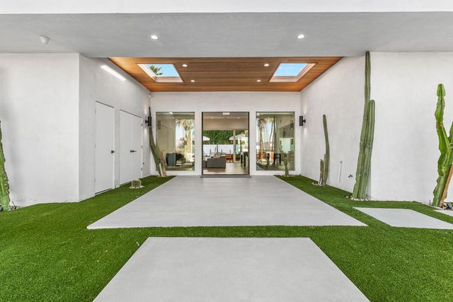 72827 Bursera Way, Palm Desert, CA 92260