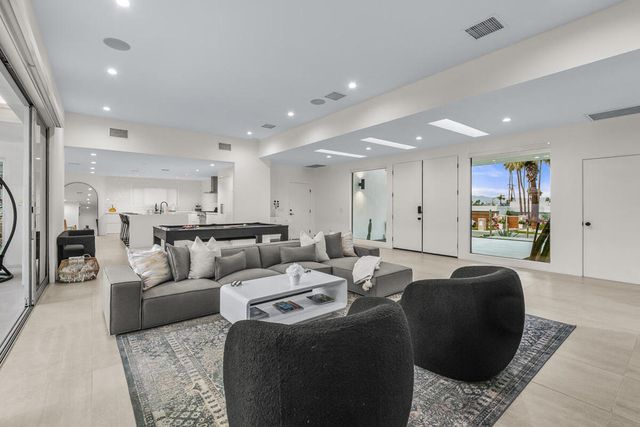 72827 Bursera Way, Palm Desert, CA 92260