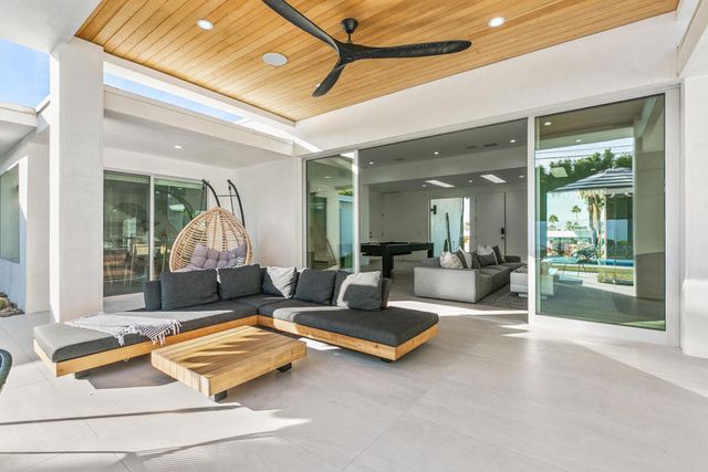 72827 Bursera Way, Palm Desert, CA 92260