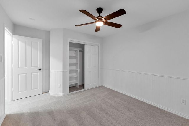 143 Velvet Grass Court, The Woodlands, TX 77382