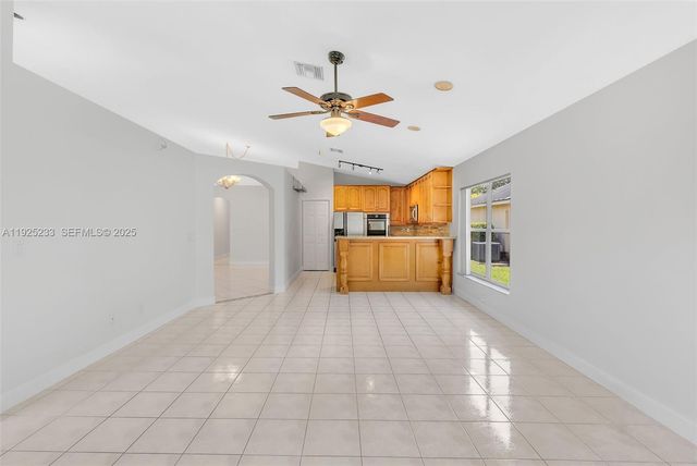 326 SW 162nd Ave, Pembroke Pines, FL 33027