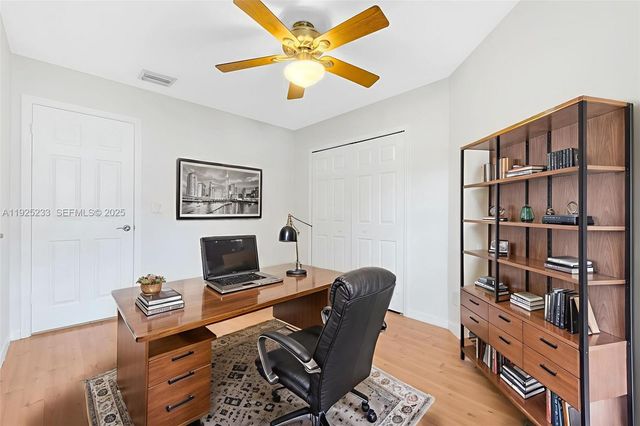 326 SW 162nd Ave, Pembroke Pines, FL 33027