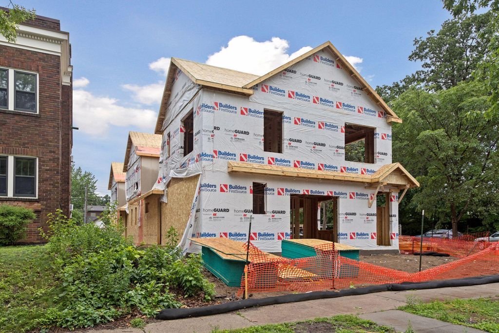 1156 Lincoln Avenue, Saint Paul, MN 55105 — photo 2