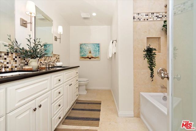 910 19th Street 110, Santa Monica, CA 90403