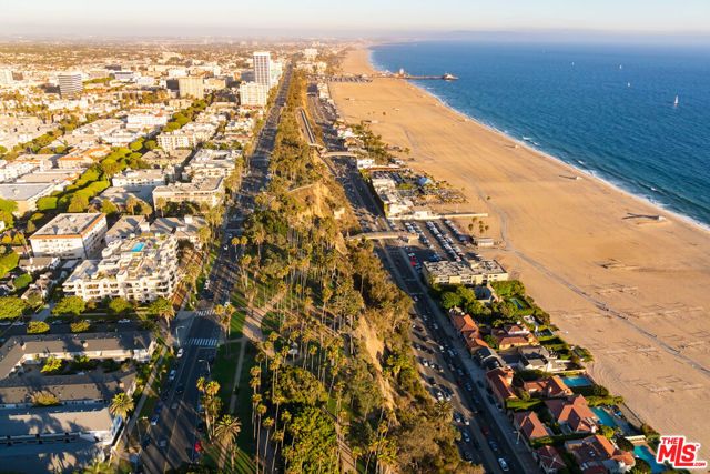 910 19th Street 110, Santa Monica, CA 90403
