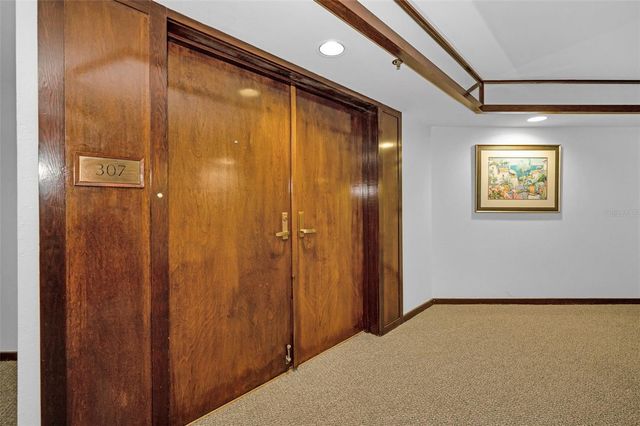 1660 GULF BOULEVARD 307, Clearwater Beach, FL 33767