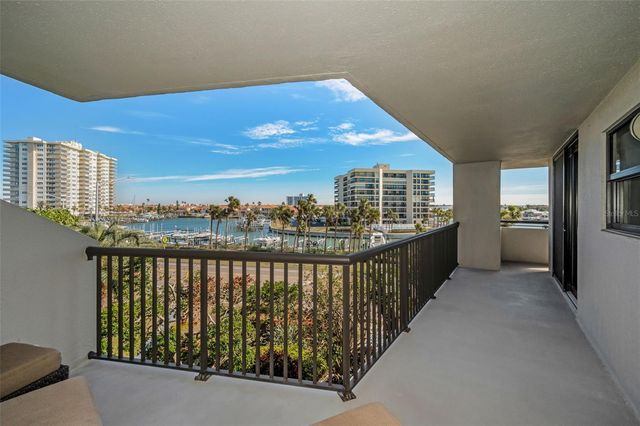1660 GULF BOULEVARD 307, Clearwater Beach, FL 33767