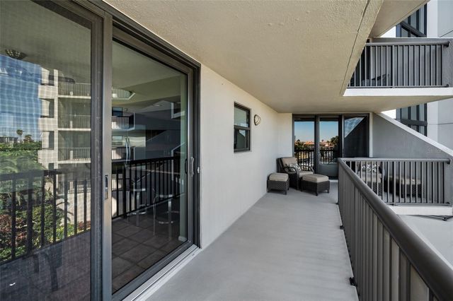 1660 GULF BOULEVARD 307, Clearwater Beach, FL 33767