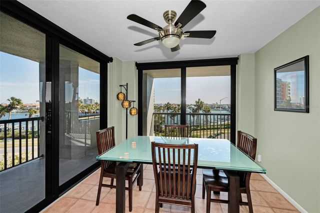 1660 GULF BOULEVARD 307, Clearwater Beach, FL 33767